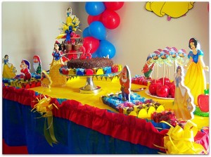 petrecere-copii, decor petrecere alba ca zapada