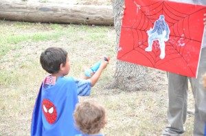 tinteste, jocuri petrecere spiderman, activitati petrecere spiderman,