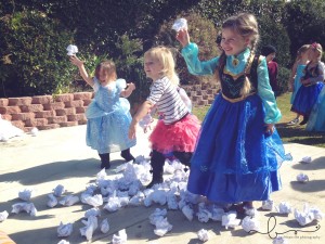 jocuri la petreceri activitati si jocuri la petreceri, jocuri la petrecerile frozen, jocuri si activitati la petreceri cu elsa anna si olaf, 