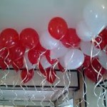 baloane cu heliu, baloane cu heliu pe tavan