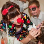 clown cu face painting