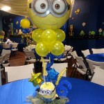 decor din baloane tematica cu minion