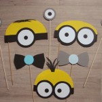 propsuri cu minioni, propsuri pentru candy bar cu minioni, propsuri cu minioni pentru poze,articole-de-petrecere-personalizate-accesorii-foto-minioni