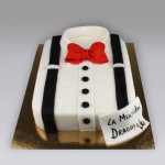 tort petrecere surpriza